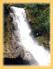 Kouangsi Waterfall